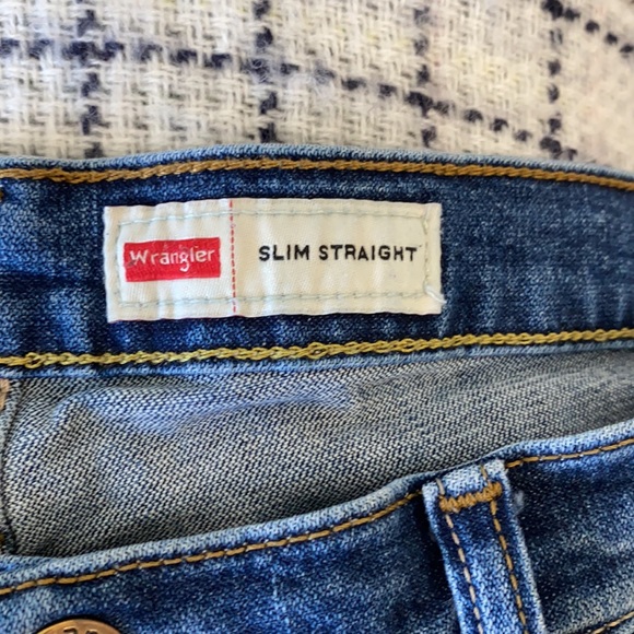 Wrangler men’s slim straight medium wash jeans 33/30 - Picture 7 of 8